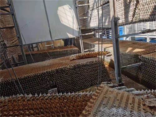 圓形冷卻塔填料更換方法(冷卻塔填料多久更換一次比較好)