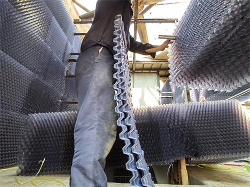 選擇最適合的玻璃鋼冷卻塔尺寸